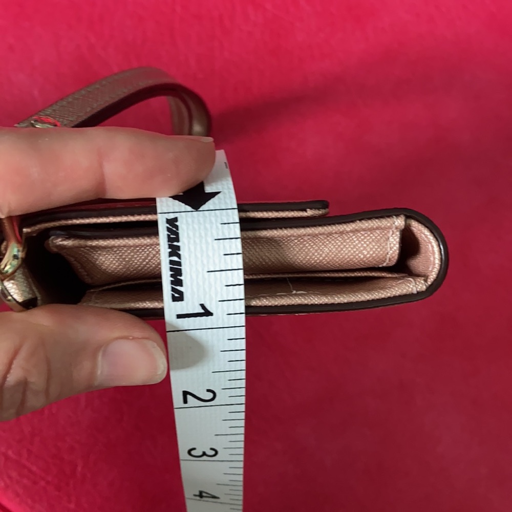💜Kate Spade Wristlet💜 - Picture 8 of 16